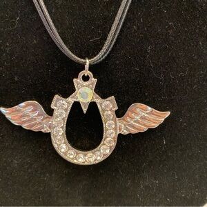 “Crystal” & silver NWT pendant on silver chain with extender